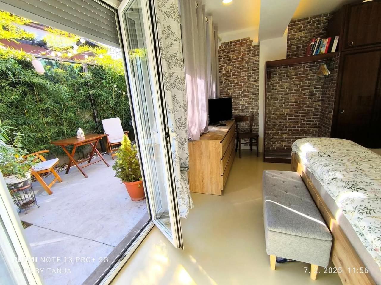 Apartma Rea Izola, Pergola & Terassa, Parking Exterior photo